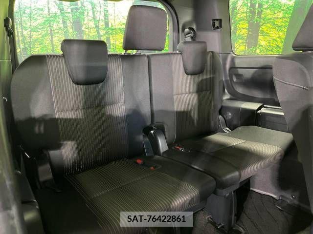 Toyota VOXY 2019-03 288862-10