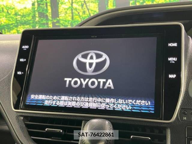 Toyota VOXY 2019-03 288862-3