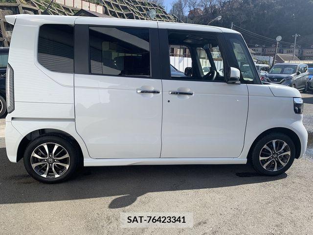Honda N BOX CUSTOM 2023-10 220239-4
