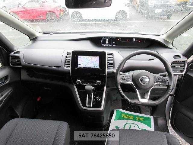 Nissan SERENA 2018-11 285260-1