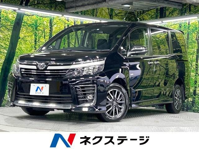 Toyota VOXY 2016-12 196585-0