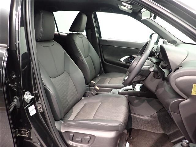 Toyota YARIS CROSS 2022-10 16331-20