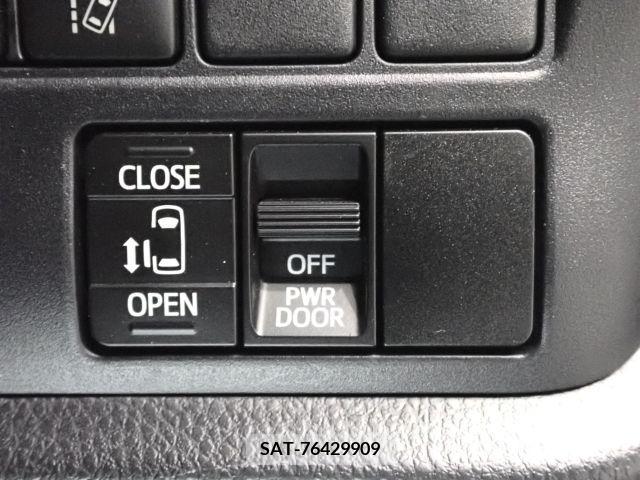 Toyota VOXY 2019-03 321606-14