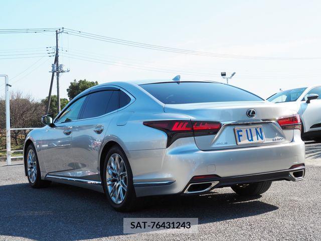 Lexus LS 2021-03 203339-5