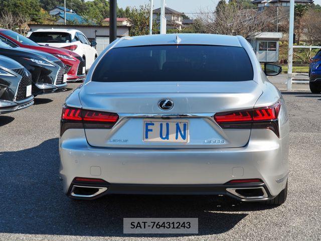 Lexus LS 2021-03 203339-6
