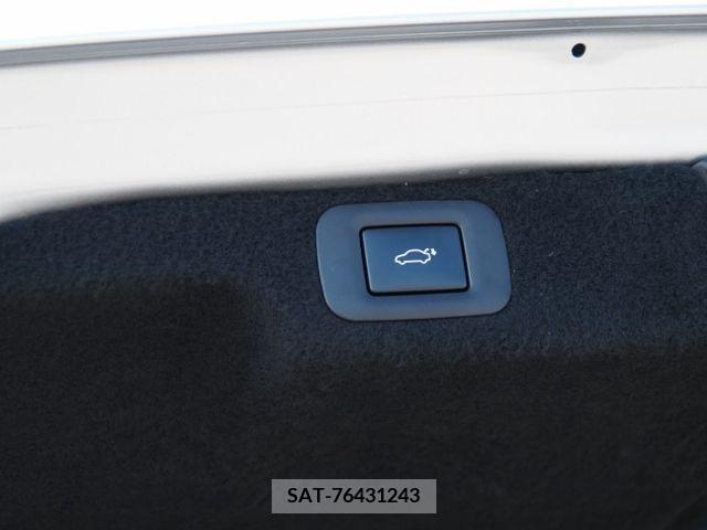 Lexus LS 2021-03 203339-15