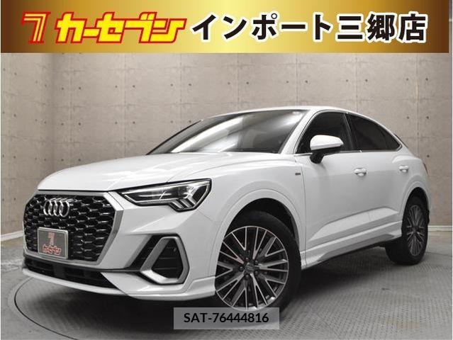Audi Q3 2020-10 205167-0