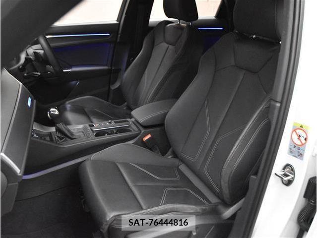 Audi Q3 2020-10 205167-4