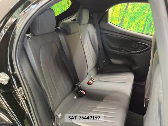 Toyota YARIS 2023-07 395381-10