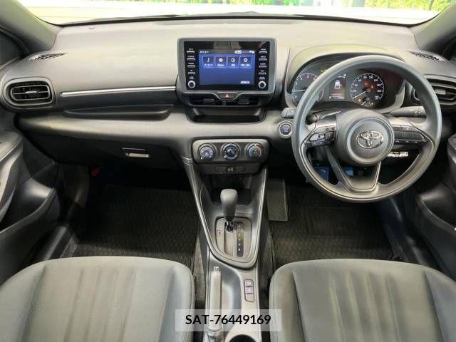 Toyota YARIS 2023-07 395381-1