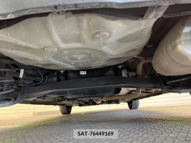 Toyota YARIS 2023-07 395381-18