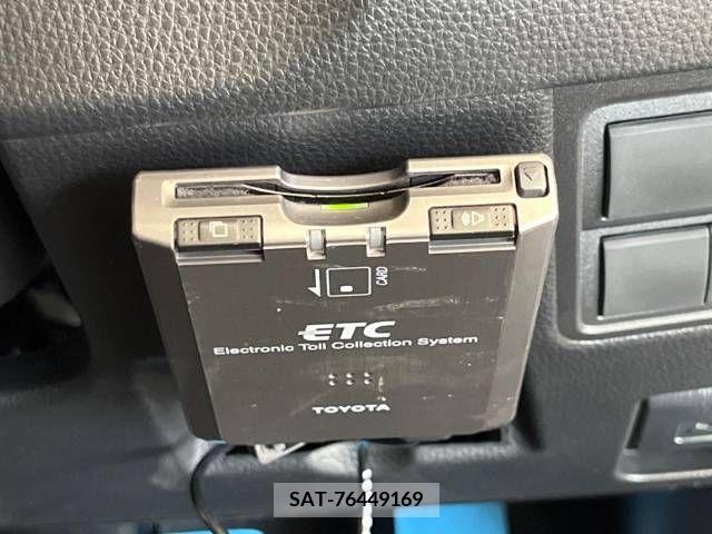 Toyota YARIS 2023-07 395381-8