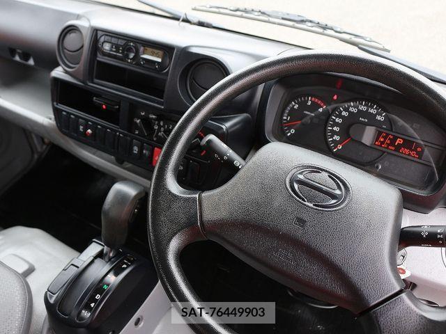 Hino DUTRO 2018-02 296736-24