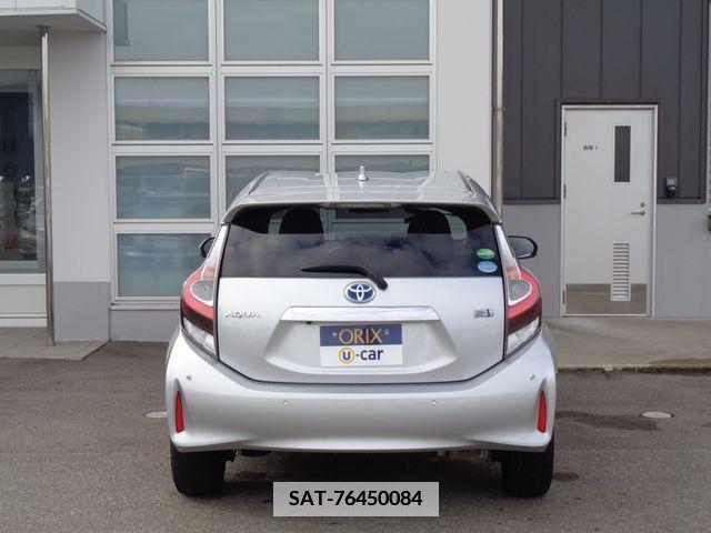 Toyota AQUA 2020-12 334726-17