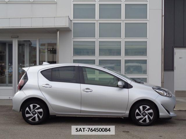 Toyota AQUA 2020-12 334726-18