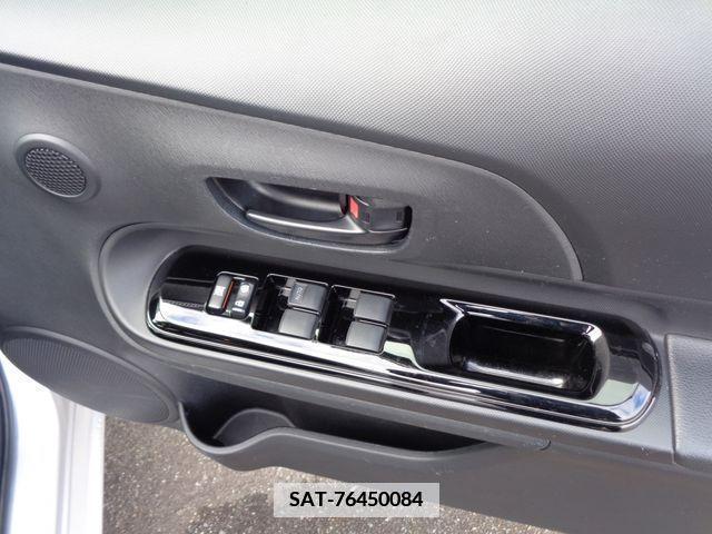 Toyota AQUA 2020-12 334726-21