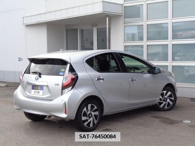 Toyota AQUA 2020-12 334726-2