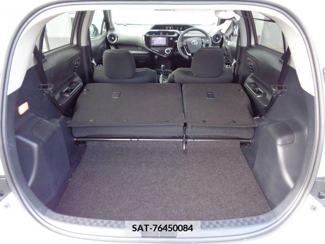 Toyota AQUA 2020-12 334726-28