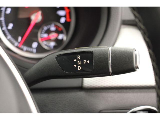 Mercedes Benz B-CLASS 2018-05 18516-4