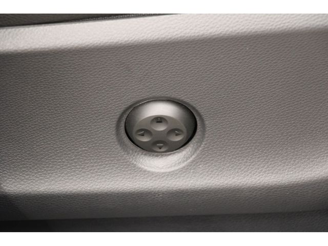Mercedes Benz B-CLASS 2018-05 18516-11