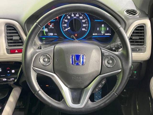 Honda VEZEL 2015-11 28843-11