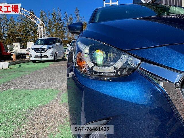 Mazda DEMIO 2017-03 214695-25