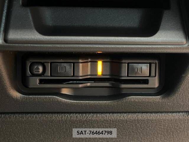 Mazda MX-30 2022-09 302265-10