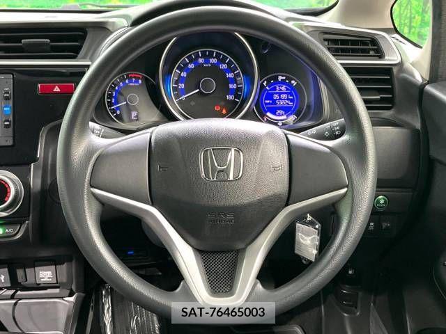 Honda FIT 2017-03 255304-11