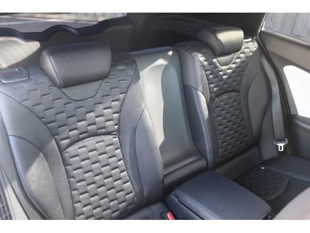 Toyota PRIUS PHV 2018-11 193162-13