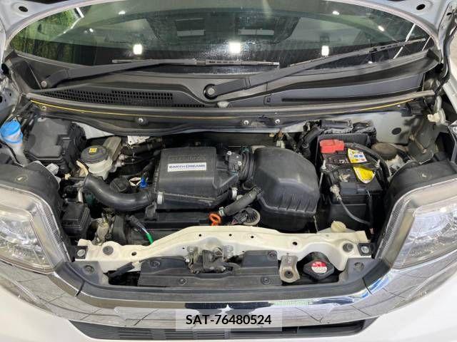 Honda N BOX CUSTOM 2017-04 279245-18
