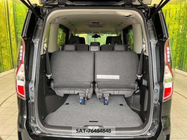 Nissan SERENA 2019-08 368034-10