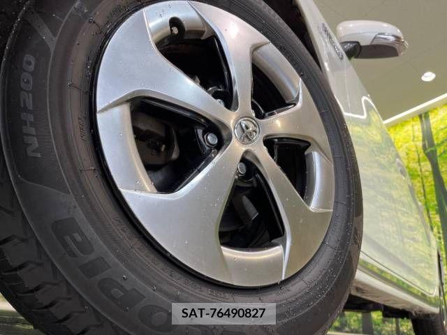 Toyota PRIUS 2012-11 328458-12