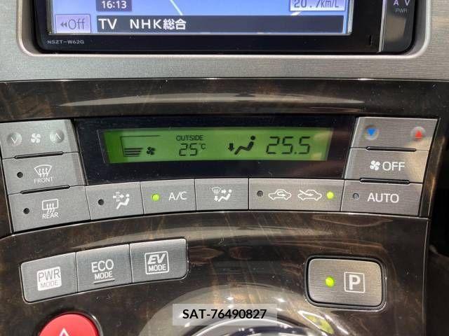 Toyota PRIUS 2012-11 328458-7