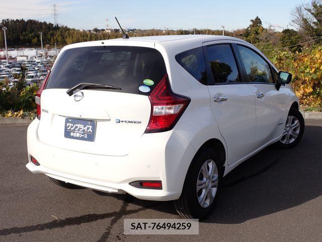 Nissan NOTE 2018-10 203869-2