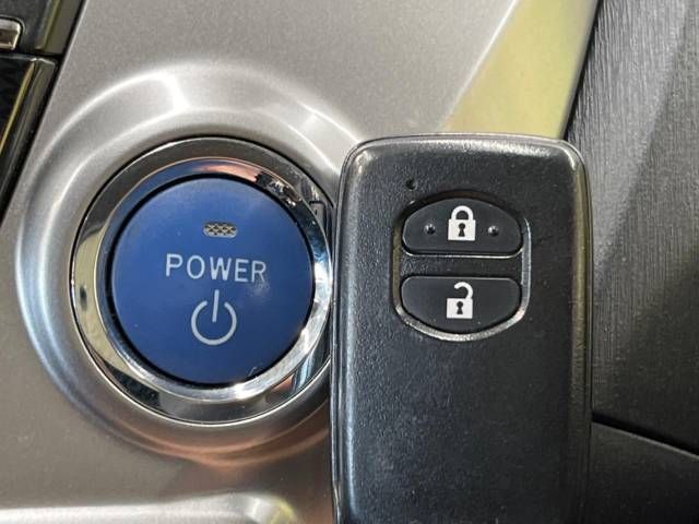 Toyota PRIUS ALPHA 2016-02 28907-6