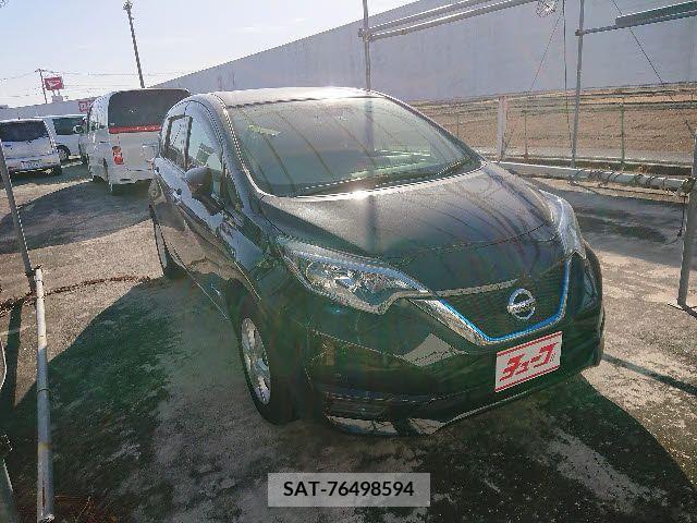 Nissan NOTE 2017-01 279986-4