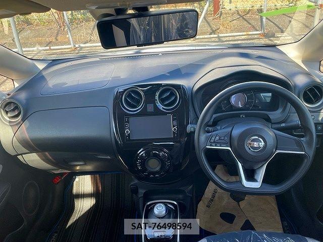 Nissan NOTE 2017-01 279986-2