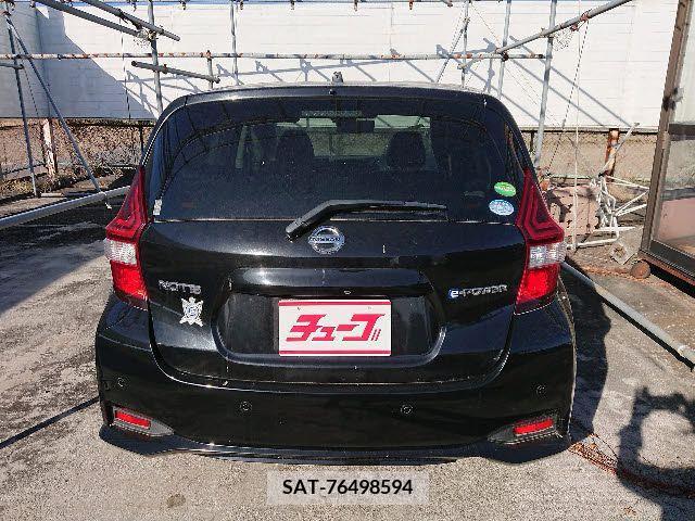 Nissan NOTE 2017-01 279986-6