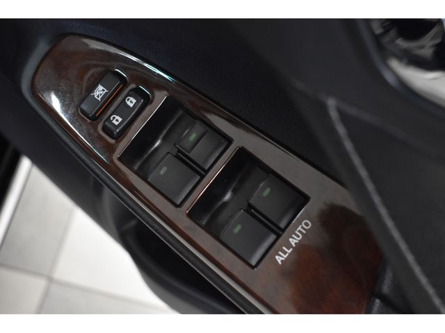 Toyota MARK X 2016-09 2972-13