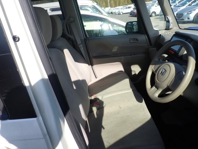 Honda N BOX 2016-10 187734-9