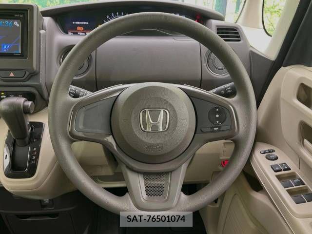 Honda N BOX 2017-11 306935-7