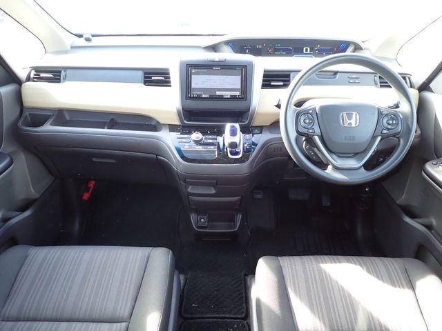 Honda FREED HYBRID 2017-06 187735-2