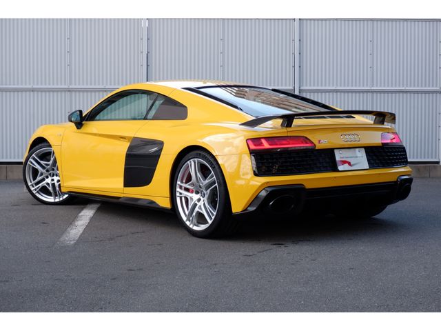 Audi R8 2022-03 2802-3