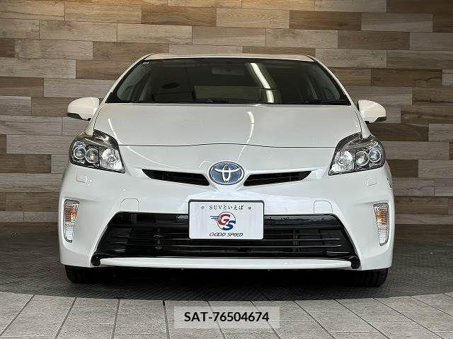 Toyota PRIUS 2012-09 281819-16