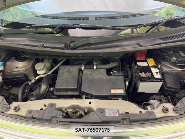 Suzuki SPACIA 2014-06 312142-18