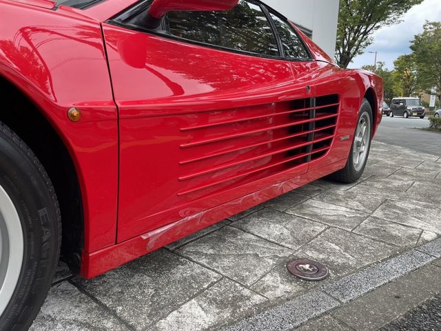 Ferrari TESTAROSSA 1988-06 3585-4