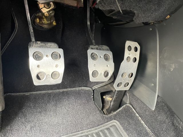 Ferrari TESTAROSSA 1988-06 3585-21