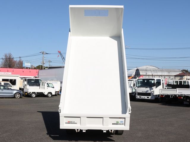 Isuzu ELF TRUCK 2018-11 26722-15