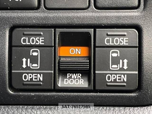 Toyota VOXY 2019-09 219533-6