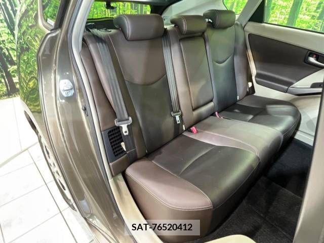 Toyota PRIUS 2012-12 382436-10